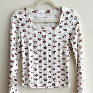 Old Navy Fitted Square-Neck Rib-Knit Long Sleeve Floral Tee, Medium, White/Pink